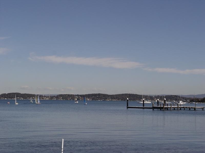 18 Ross Street, Belmont NSW 2280