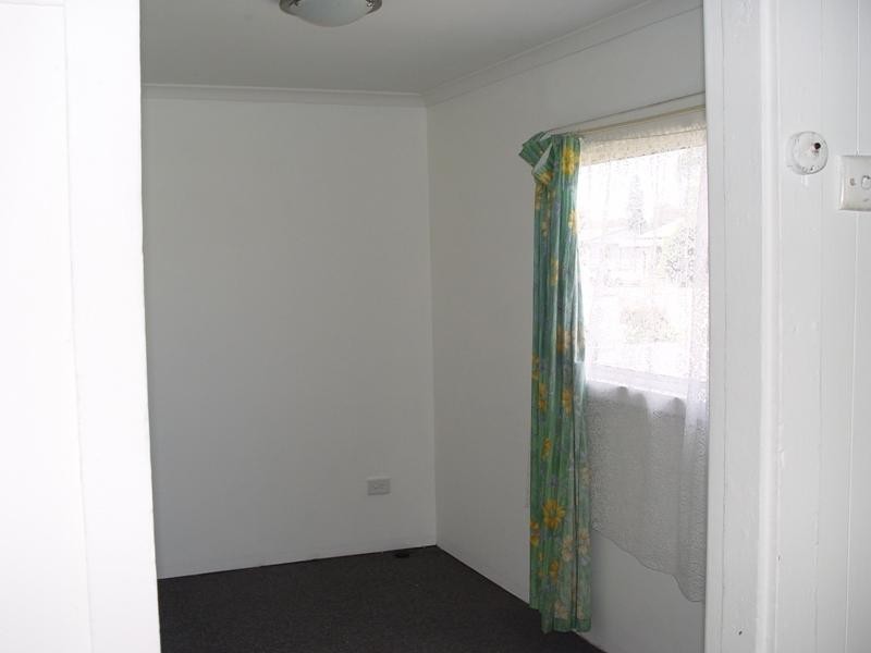 39 Marks Point Road, Marks Point NSW 2280