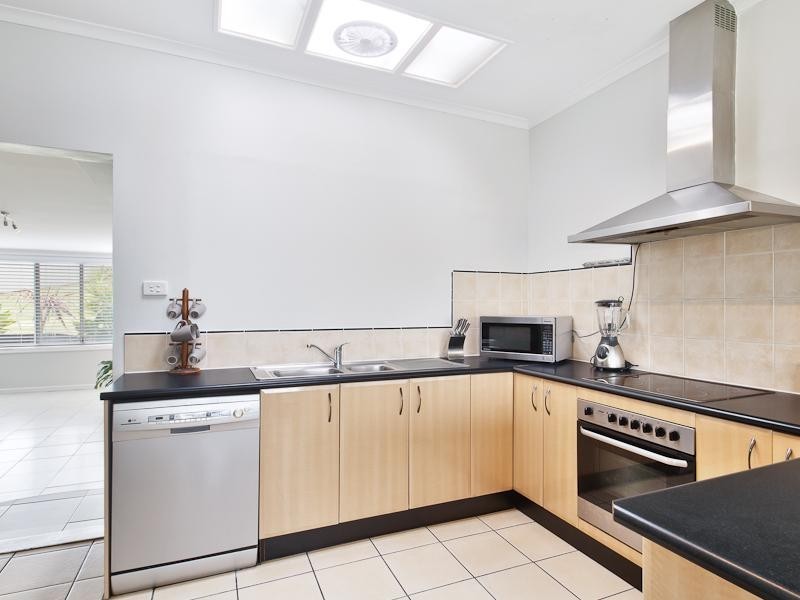 39 Golding Avenue, Belmont North NSW 2280