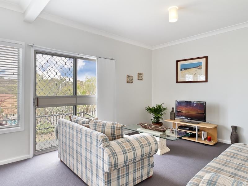 39 Golding Avenue, Belmont North NSW 2280