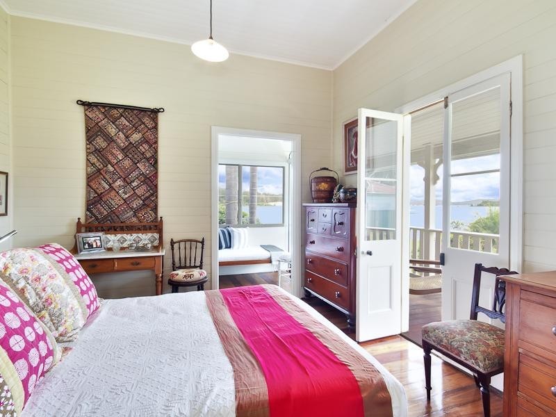 15 Haddon Crescent, Marks Point NSW 2280