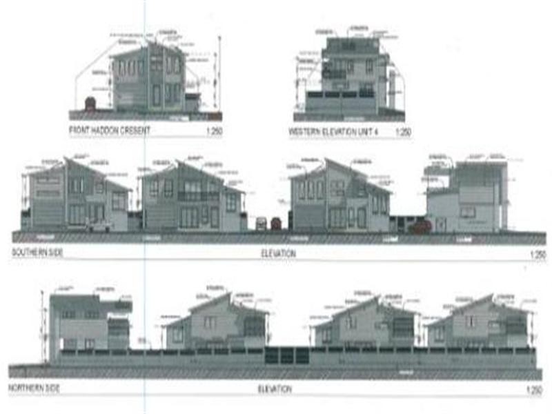 15 Haddon Crescent, Marks Point NSW 2280