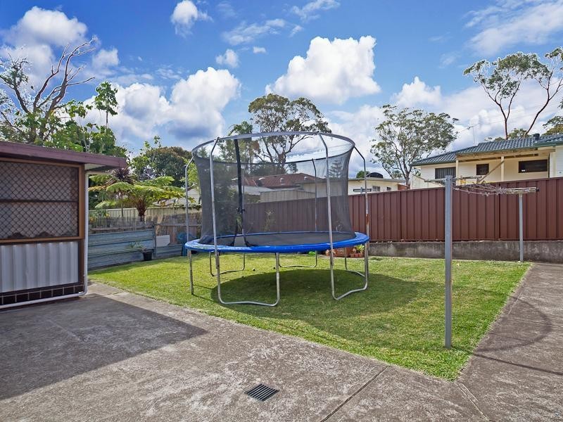 49 Walumbi Avenue, Tingira Heights NSW 2290