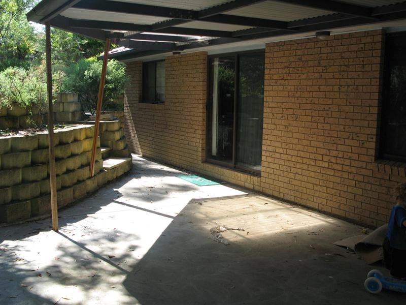 17 PENDEEN Place, Belmont North NSW 2280