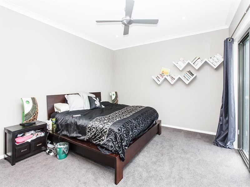 6 Burrong Street, Fletcher NSW 2287