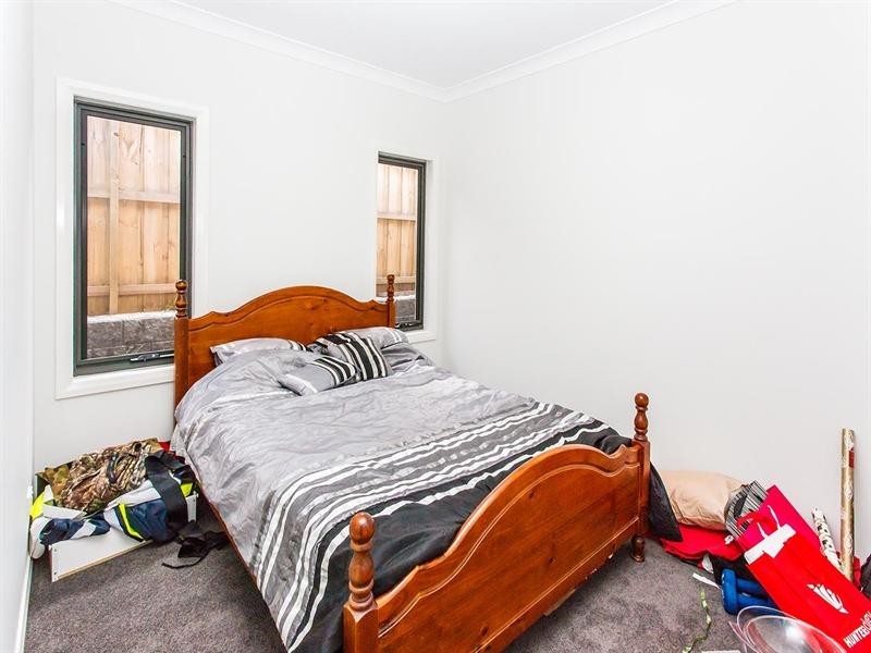 6 Burrong Street, Fletcher NSW 2287