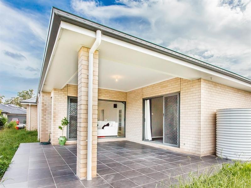 6 Burrong Street, Fletcher NSW 2287