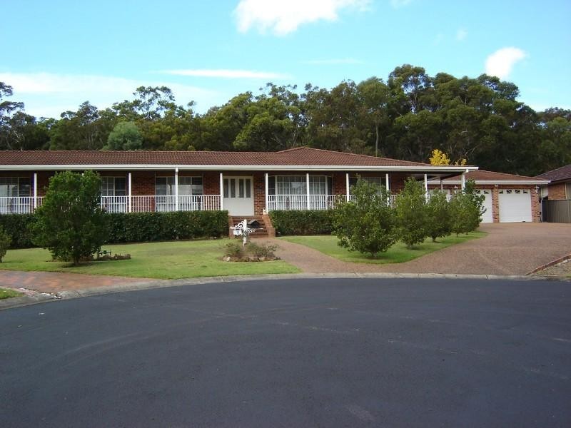 9 Crosswinds Close, Nords Wharf NSW 2281