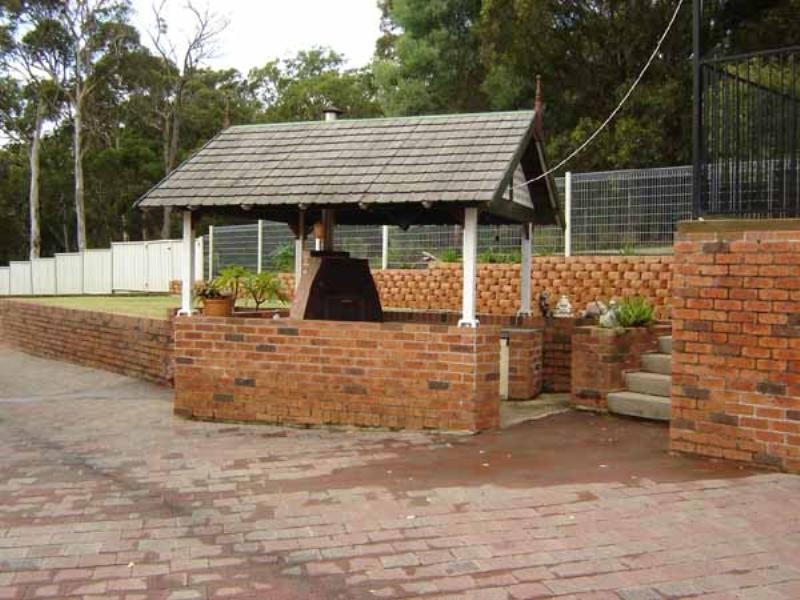 9 Crosswinds Close, Nords Wharf NSW 2281