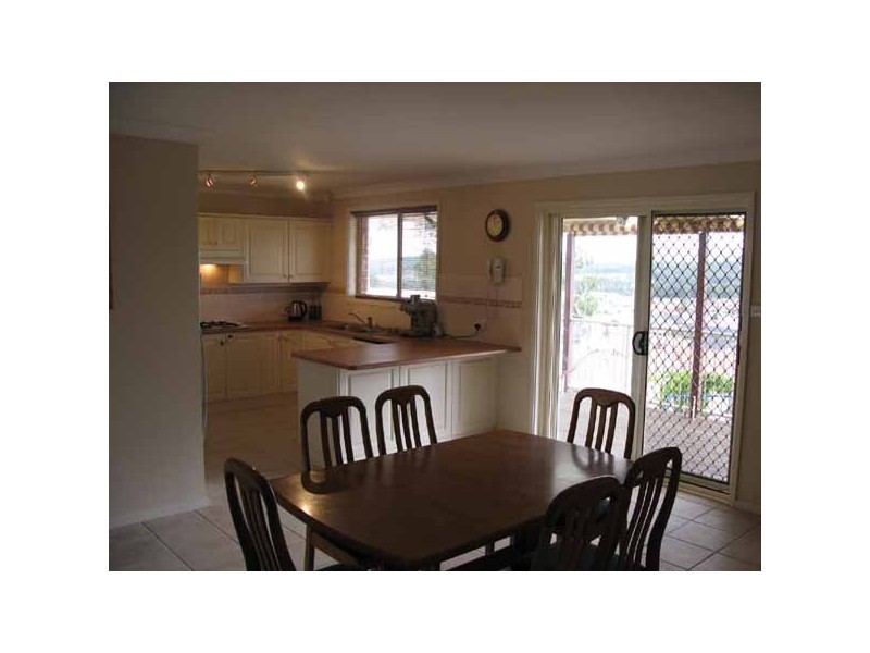 Cameron Park NSW 2285