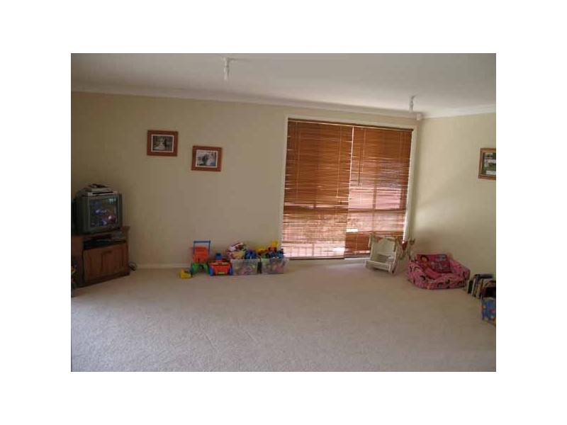 Cameron Park NSW 2285