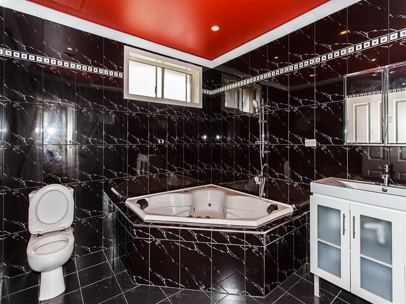 836 Macquarie Drive, Croudace Bay NSW 2280