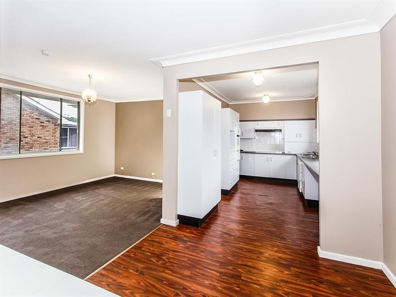 836 Macquarie Drive, Croudace Bay NSW 2280