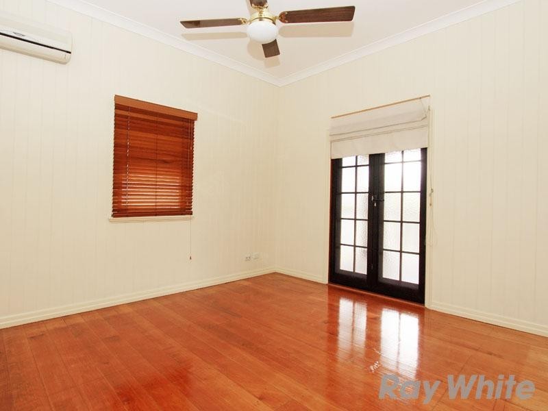 4 Blackmore Street, Windsor QLD 4030