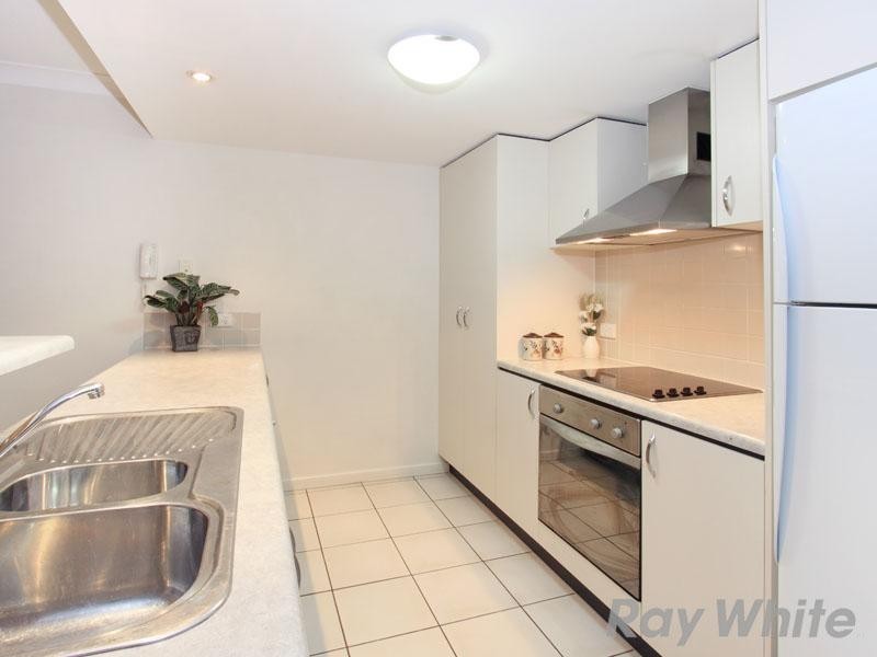 3/12 Suez Street, Gordon Park QLD 4031