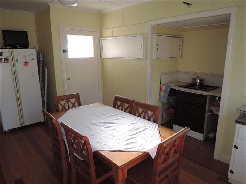 21 Quandeine Street, Stafford QLD 4053