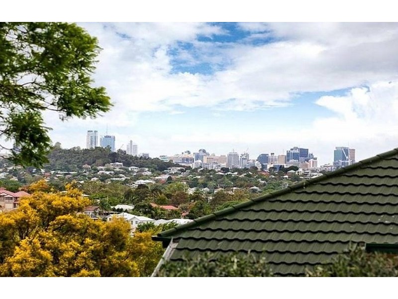 14 Winnam Street, Stafford QLD 4053