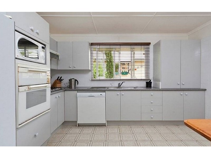 14 Winnam Street, Stafford QLD 4053