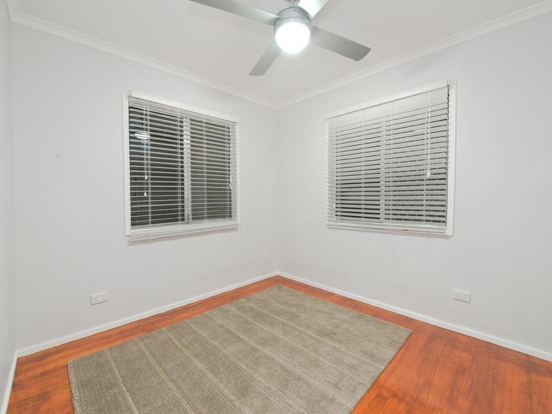 45 Landscape Street, Stafford Heights QLD 4053