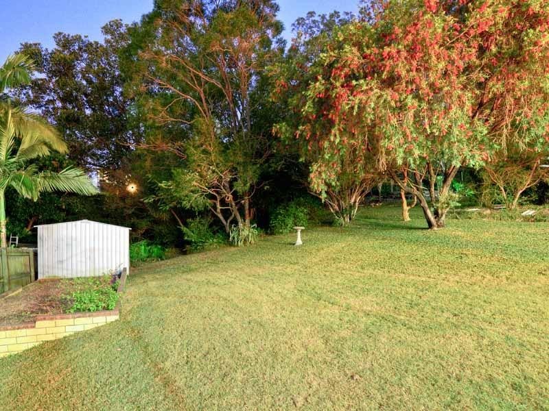 45 Landscape Street, Stafford Heights QLD 4053