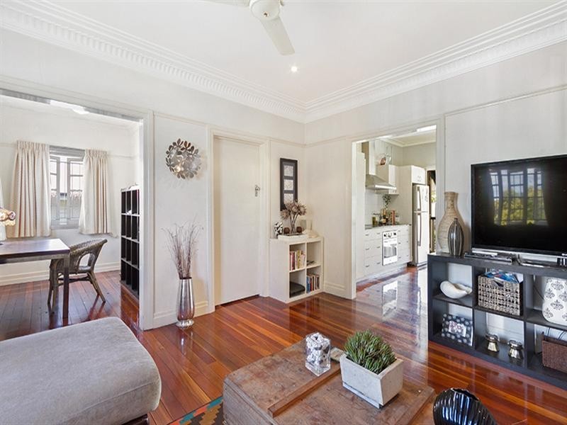 263 Rode Road, Wavell Heights QLD 4012