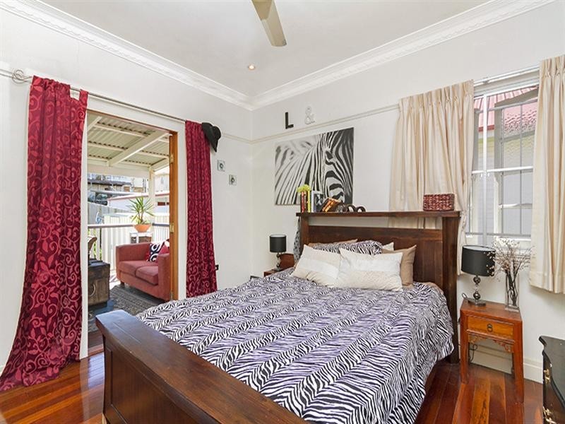 263 Rode Road, Wavell Heights QLD 4012