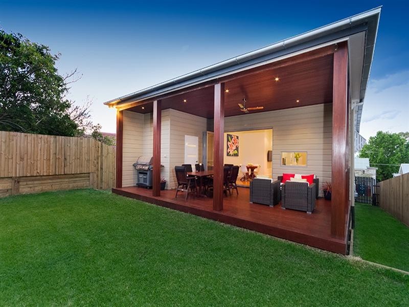 17 Gurley Street, Wavell Heights QLD 4012