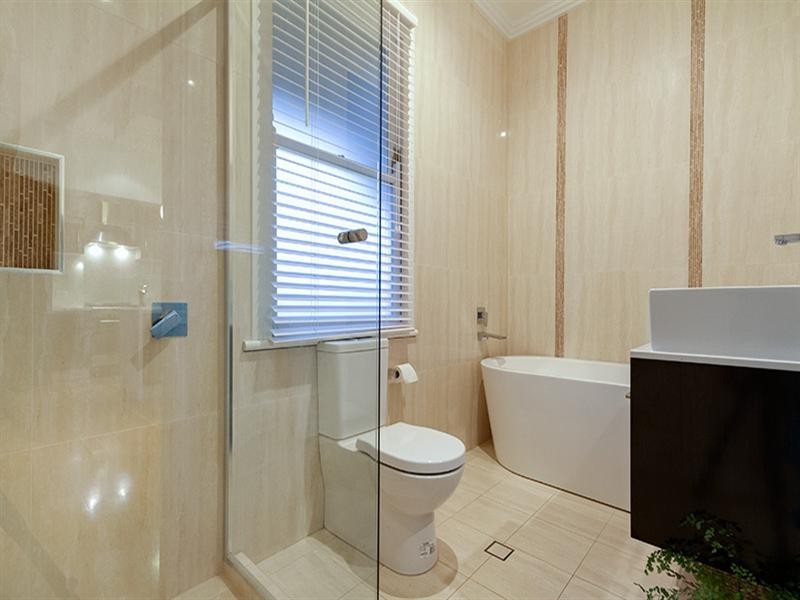 17 Gurley Street, Wavell Heights QLD 4012