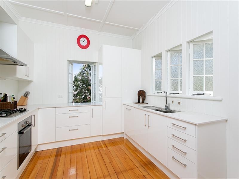 19 Campbell Terrace, Alderley QLD 4051