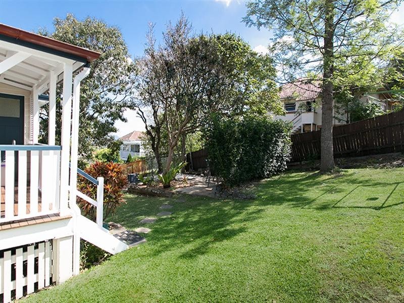 19 Campbell Terrace, Alderley QLD 4051