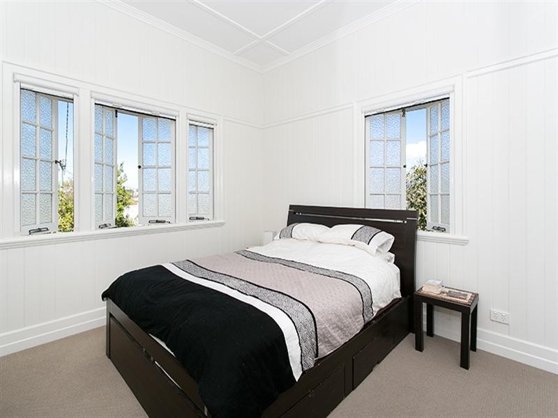 19 Campbell Terrace, Alderley QLD 4051