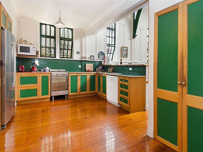 32 Manson Road, Hendra QLD 4011