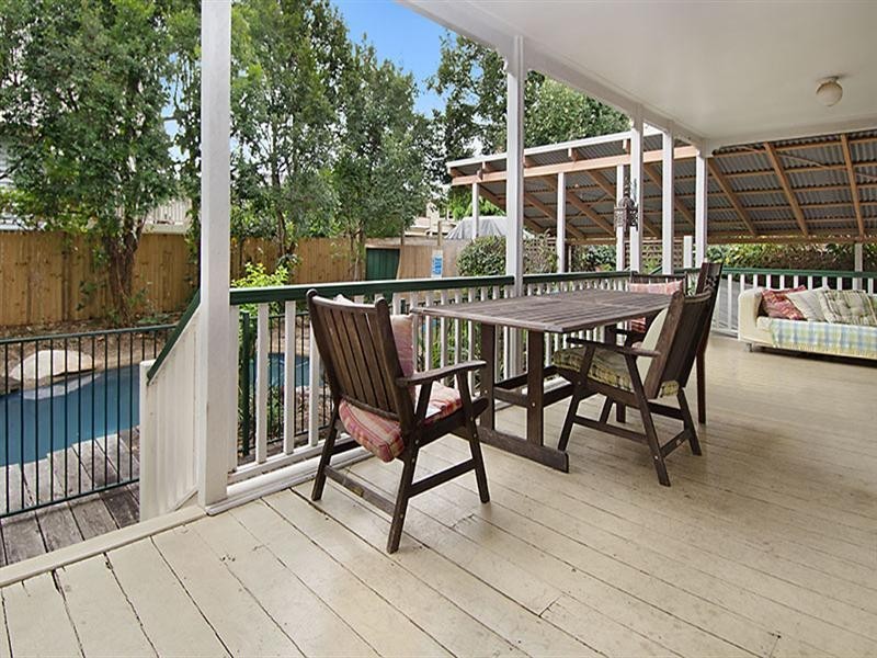 32 Manson Road, Hendra QLD 4011