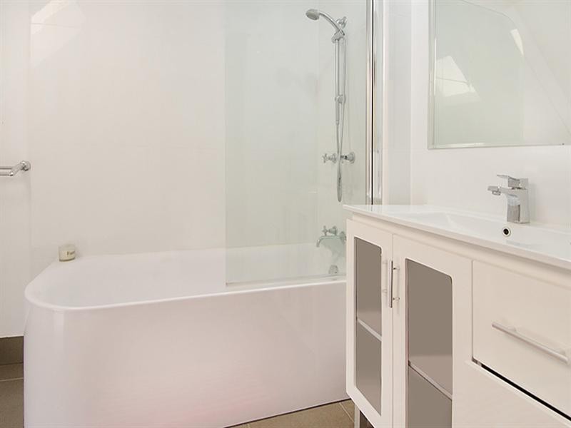 32 Manson Road, Hendra QLD 4011