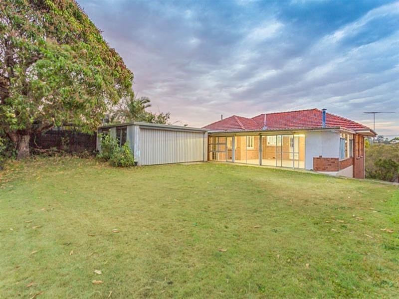 108 Scott Street, Stafford Heights QLD 4053