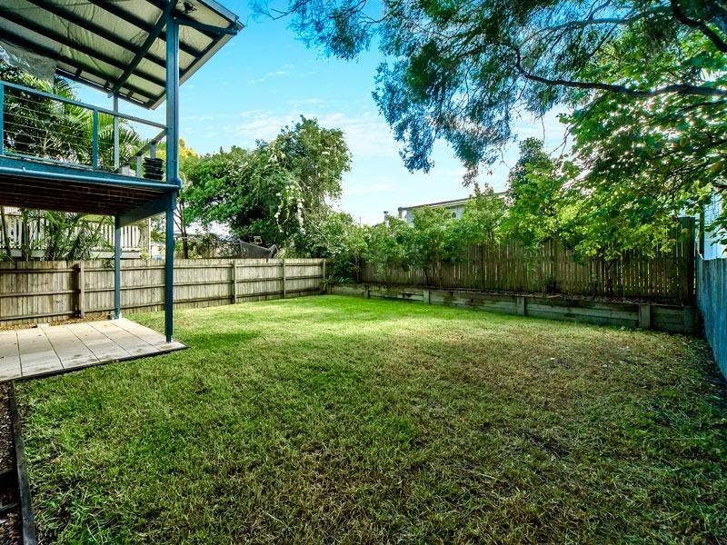 27 Cramond Street, Wilston QLD 4051
