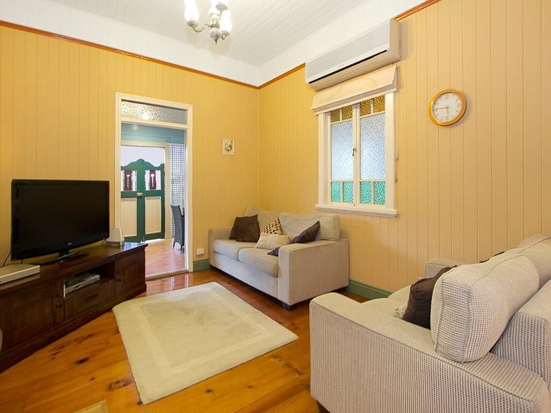 154 Maygar Street, Windsor QLD 4030