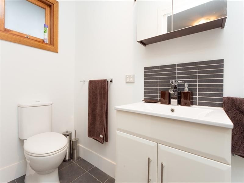 11 Allowrie Street, Stafford QLD 4053