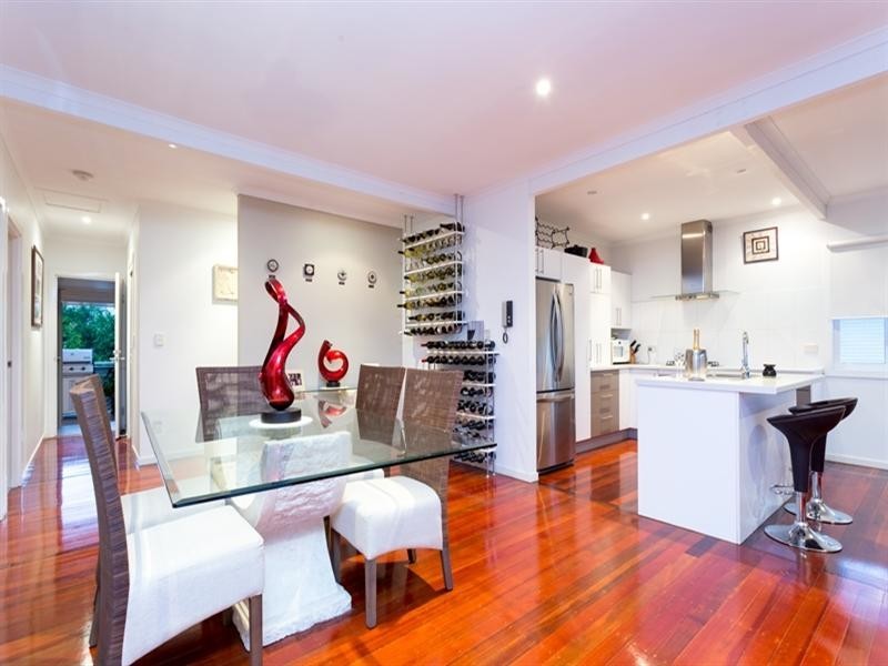 11 Allowrie Street, Stafford QLD 4053