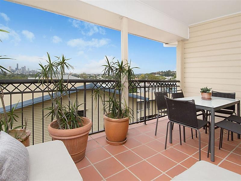 1/45 Morris Street, Wooloowin QLD 4030