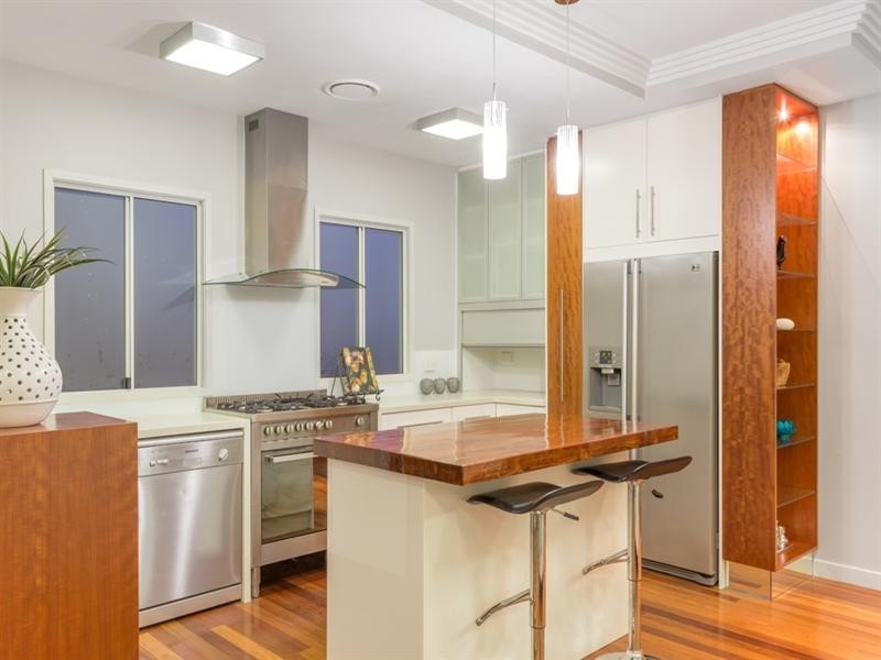 61 Clifford Street, Stafford QLD 4053