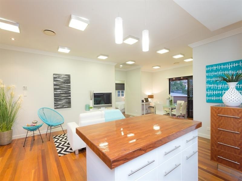 61 Clifford Street, Stafford QLD 4053