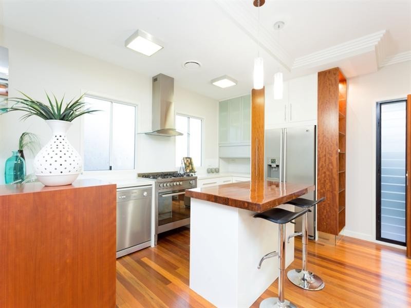 61 Clifford Street, Stafford QLD 4053