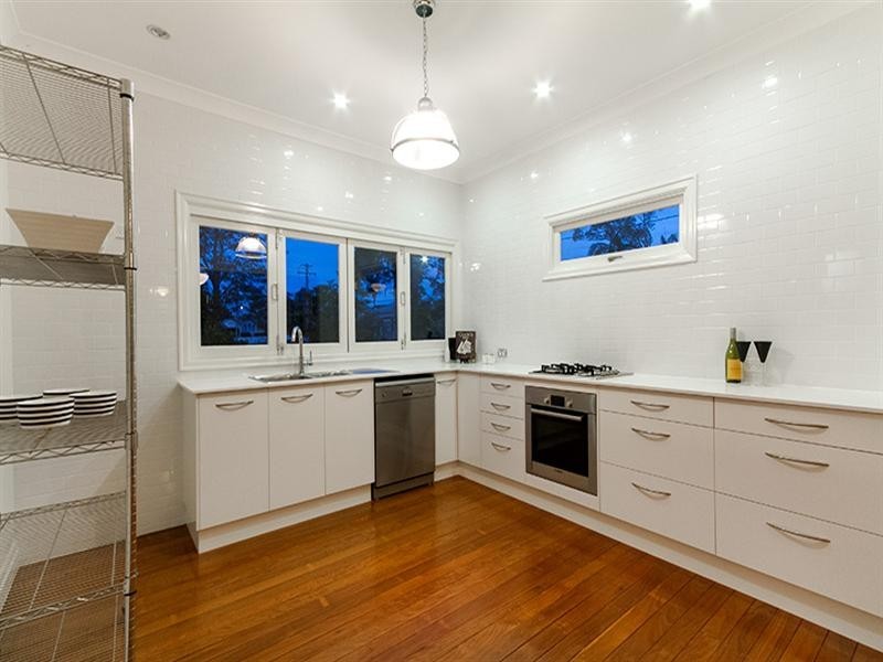 1 Meecham Street, Grange QLD 4051