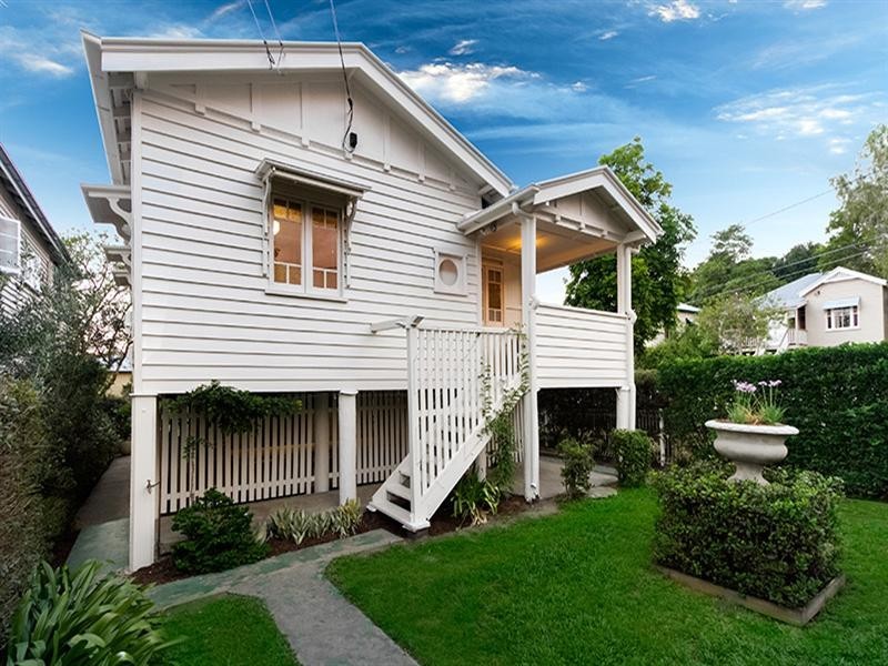 1 Meecham Street, Grange QLD 4051