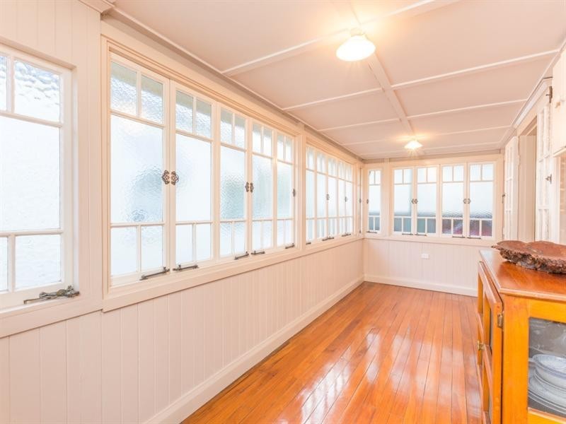 7 Arwin Terrace, Windsor QLD 4030