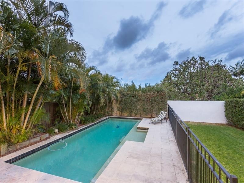 7 Arwin Terrace, Windsor QLD 4030