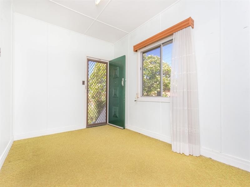 15 Caloola Street, Stafford QLD 4053