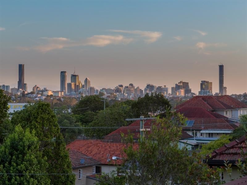 15 Caloola Street, Stafford QLD 4053