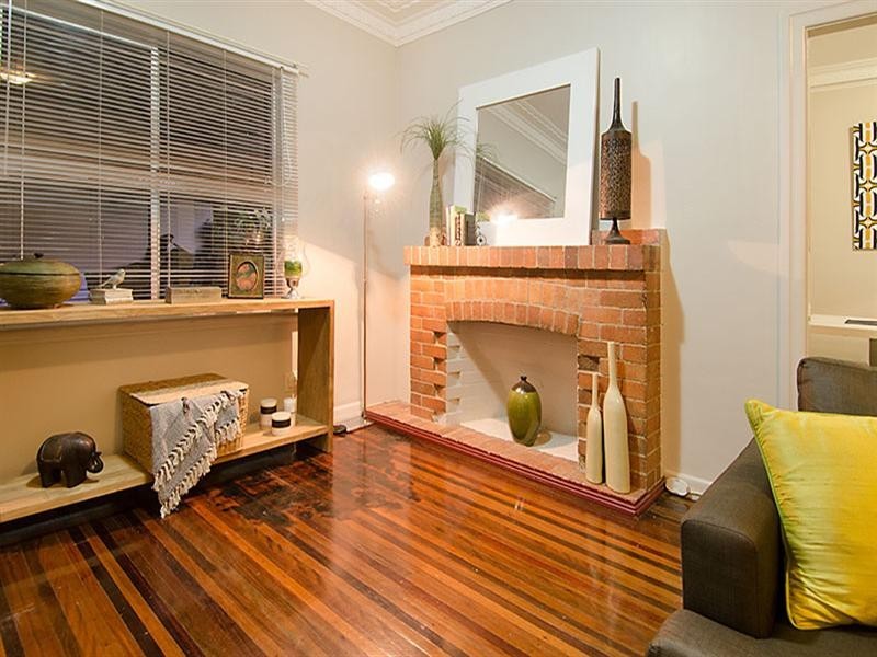 43 Webster Avenue, Hendra QLD 4011